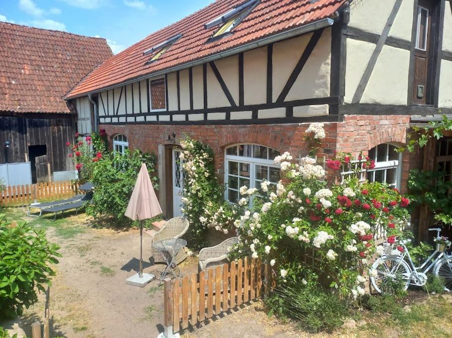 Romantisches Rosencottage Hofheim in Unterfranken Luaran gambar