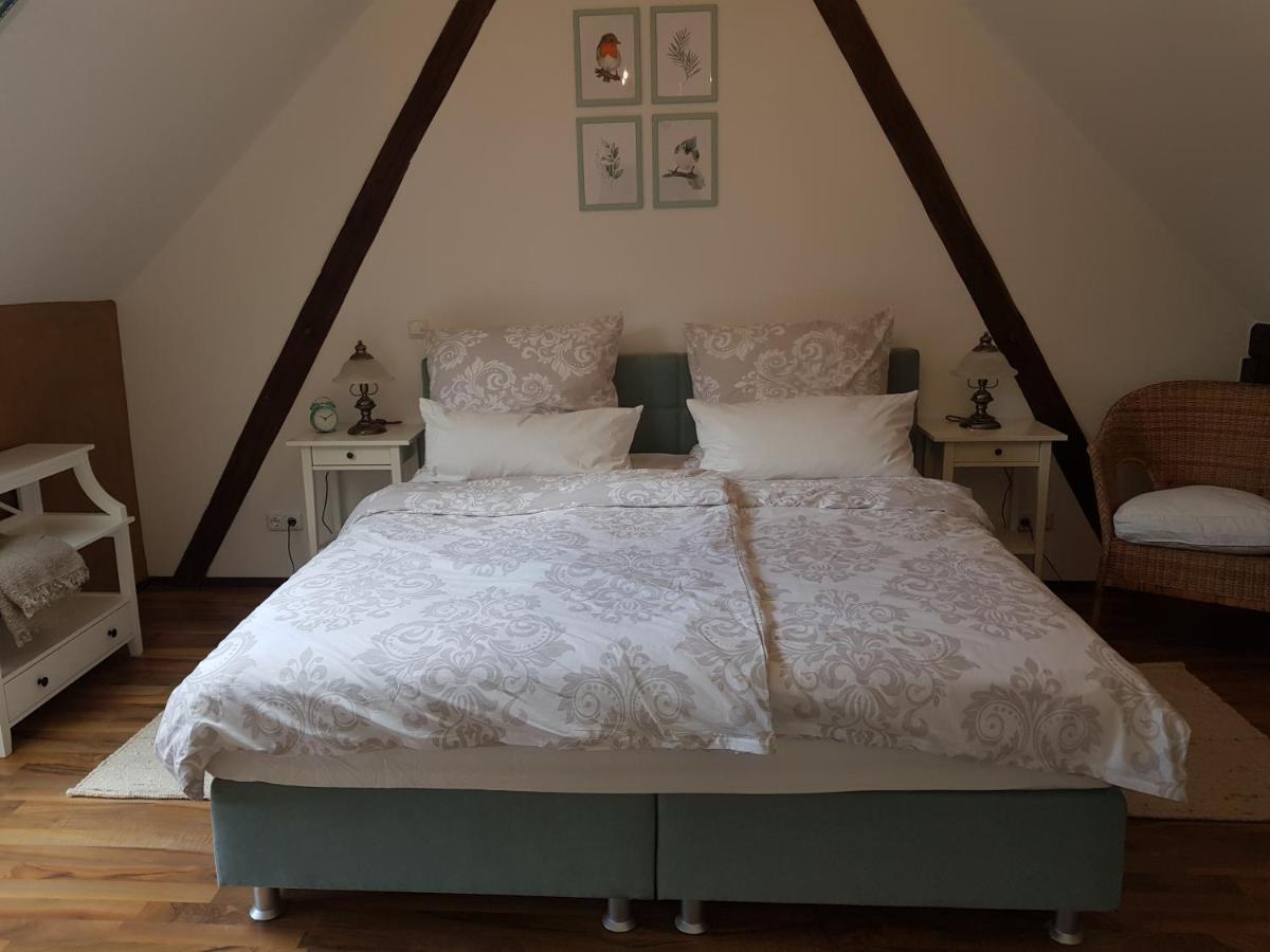 Romantisches Rosencottage Hofheim in Unterfranken Luaran gambar